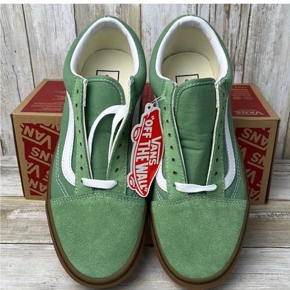 NWT Vans Old Skool Gum Basil sneaker - Picture 4 of 4